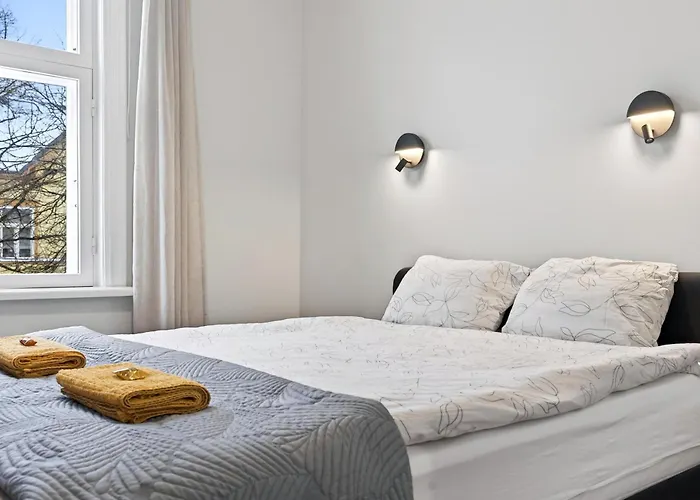 Cozy Private In Lovely Kadriorg טאלין